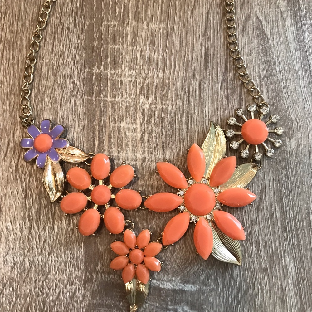 Flower Gold Necklace
